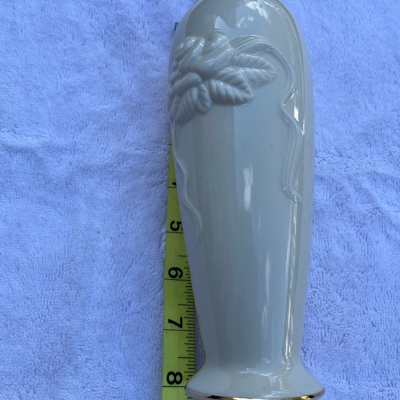 Lenox Porcelain vase rose and gold trim - Picture 4 of 5